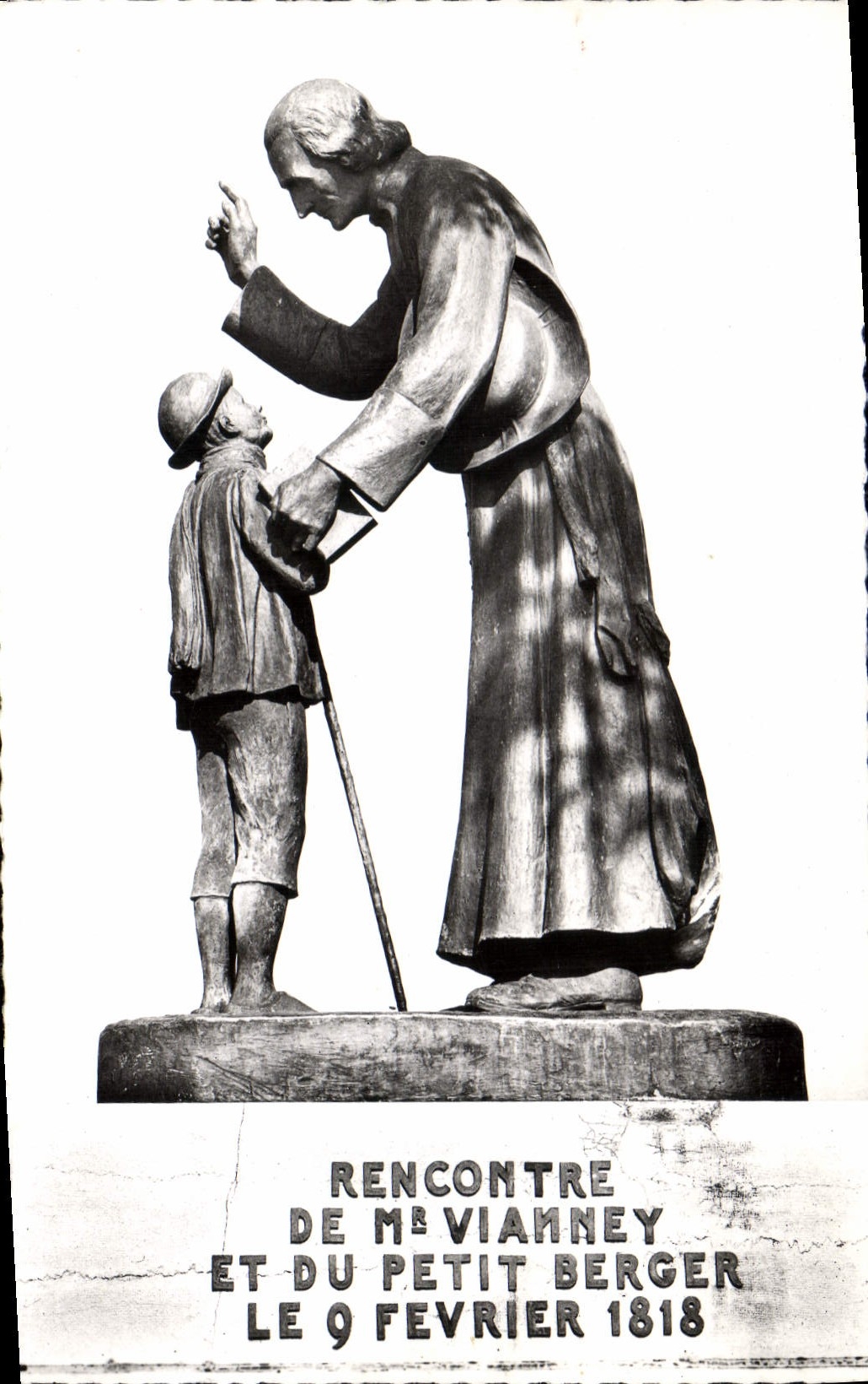 Rencontre de Mᵍʳ Vianney et du petit berger — le 9 février 1818 — Sculpteur : Castex
