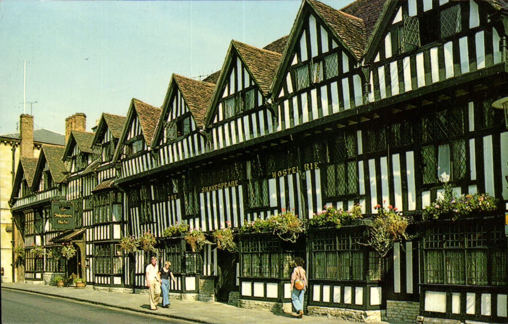CPM The Shakespeare Hostelrie Strarford upon Avon 