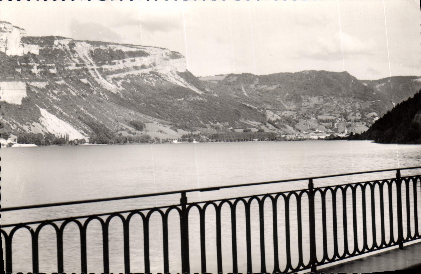 Nantua (Ain) — Le Lac — Imprimerie Bourgée, Nantua