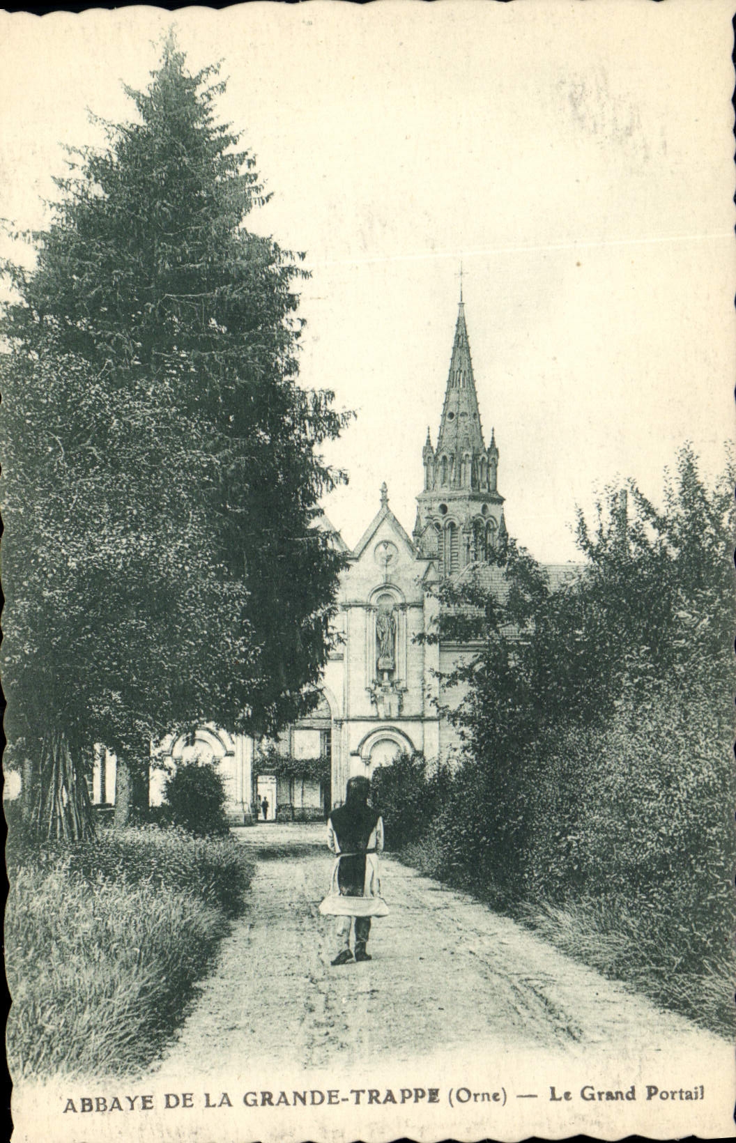 Abbaye de la Grande-Trappe (Orne) — Le Grand Portail