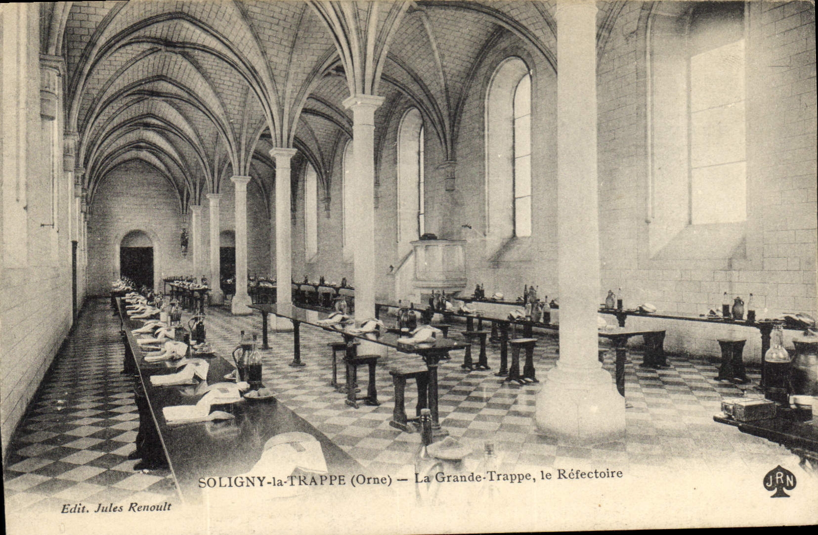CPA Soligny la Trappe Orne La Grande Trappe le Refectoire 