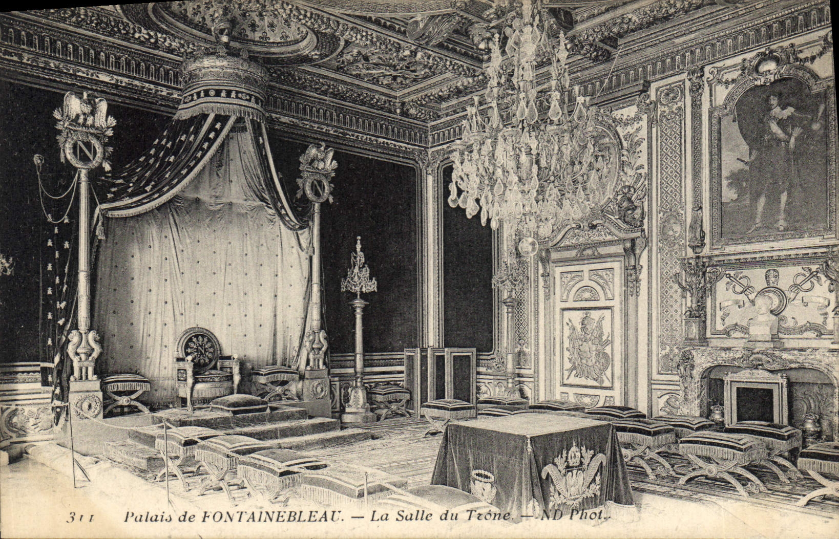 Schloss FONTAINEBLEAU — Die Thronhalle — ND Phot.
