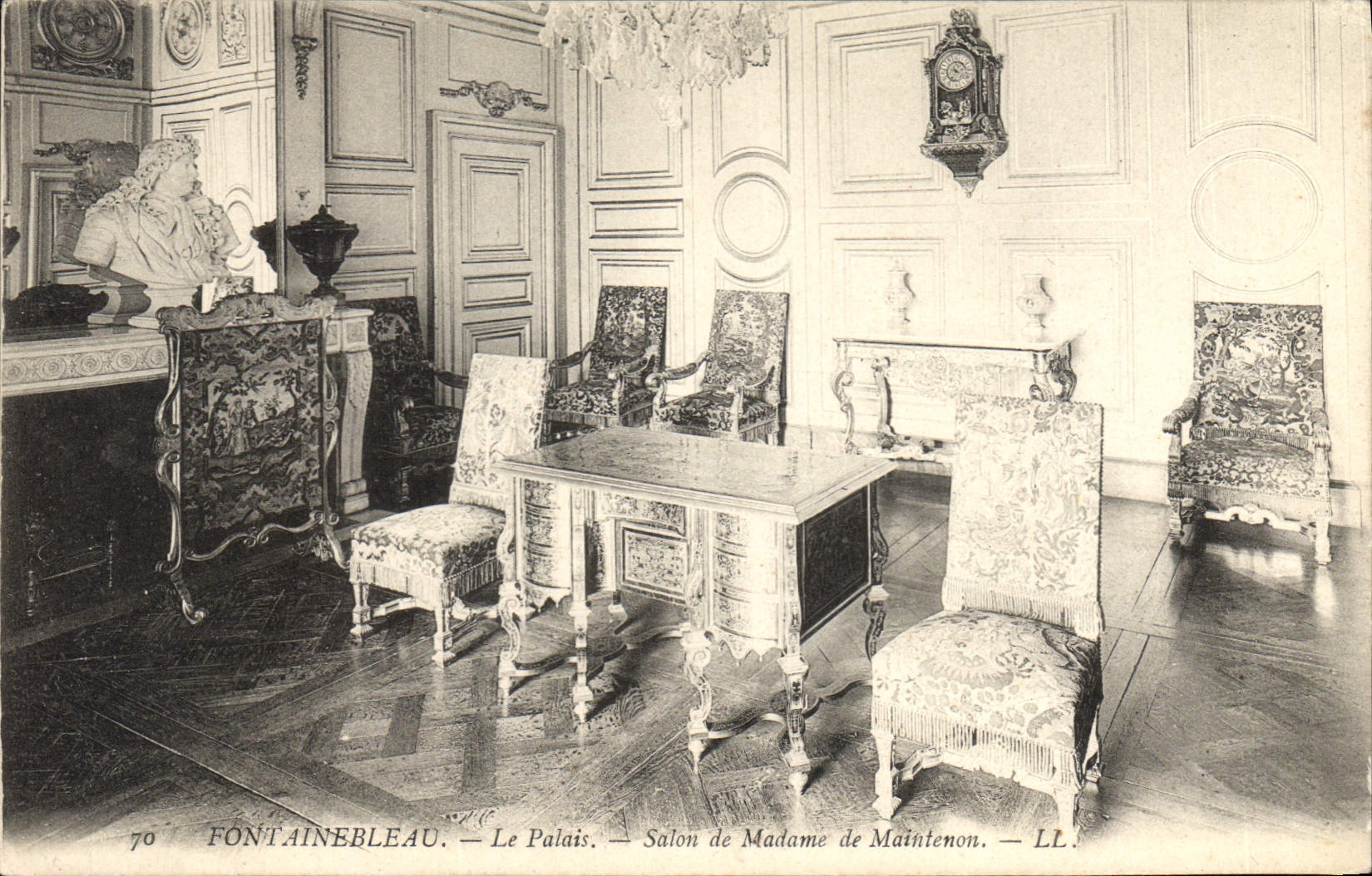 Fontainebleau — Het Paleis. — Zaal van Mevrouw de Maintenon. — LL. — N° 70