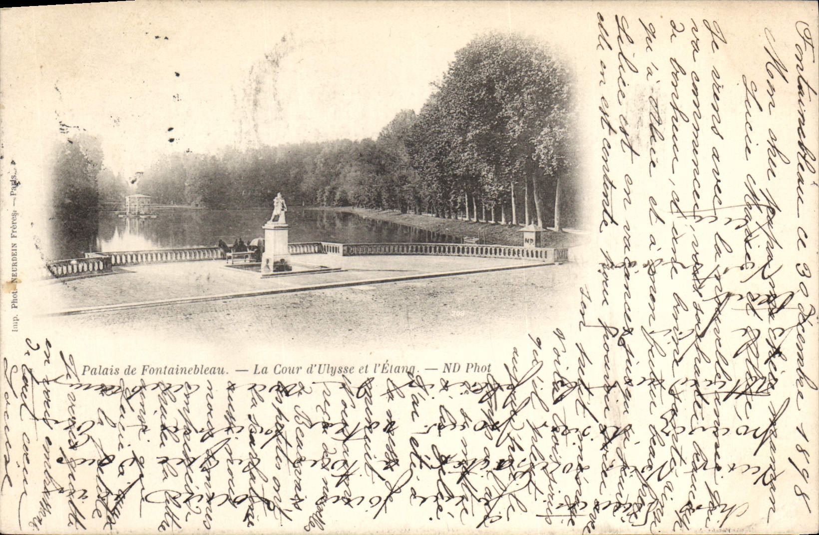 Palazzo di Fontainebleau — La Cour d'Ulysse e l'Étang — ND Phot