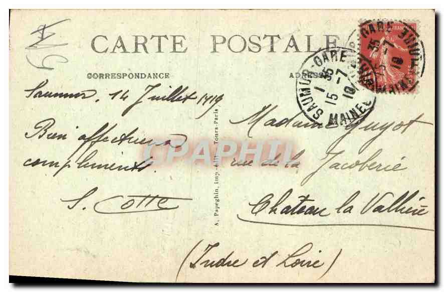 CPA Saumur M et L Le Chateau Cour Interieure  — Rückseite