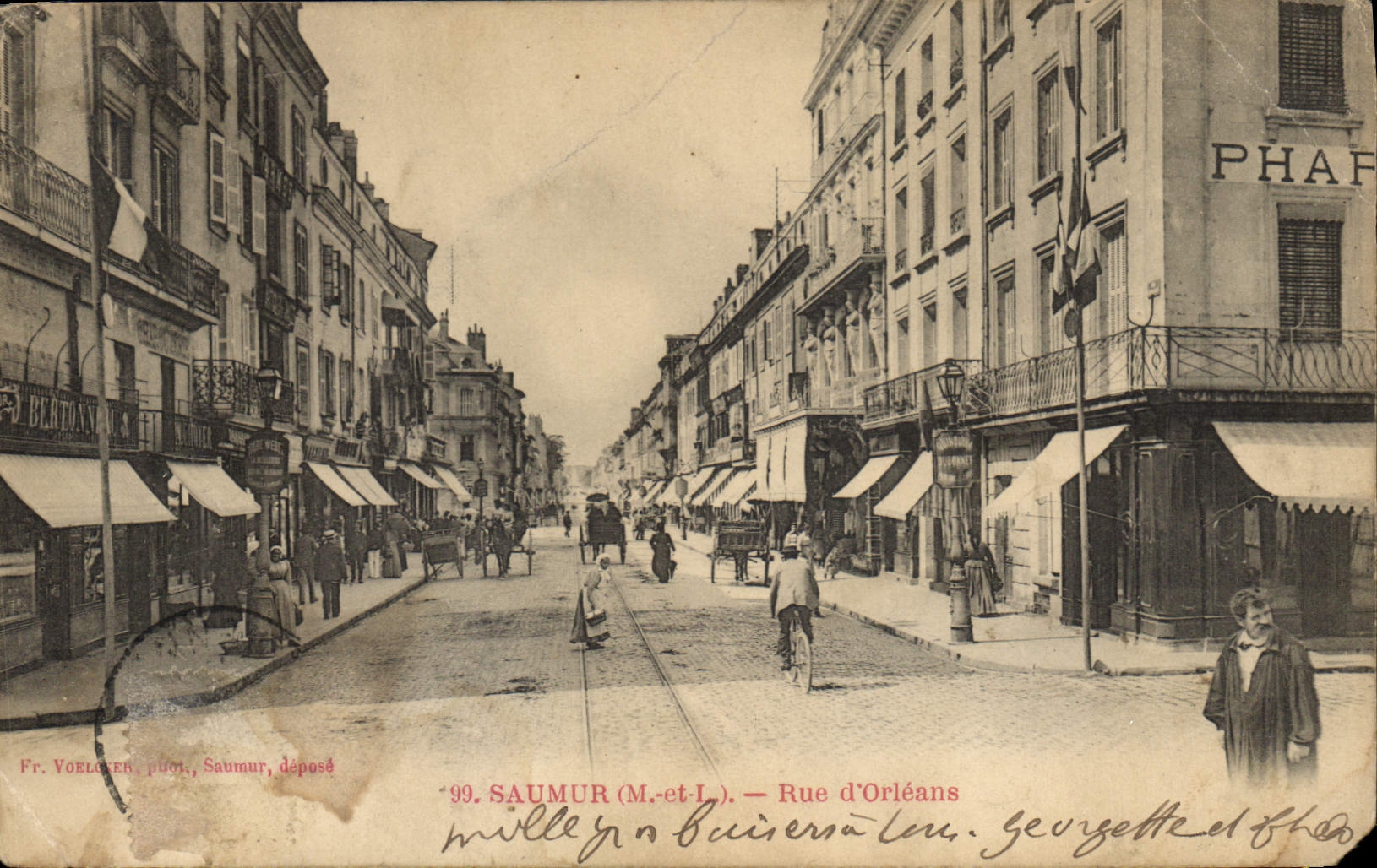 CPA Saumer M et L Rue d'Orleans 