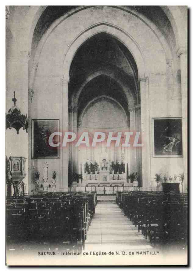 CPA Saumer Interieur de l'Eglise de N D de Nantilly 