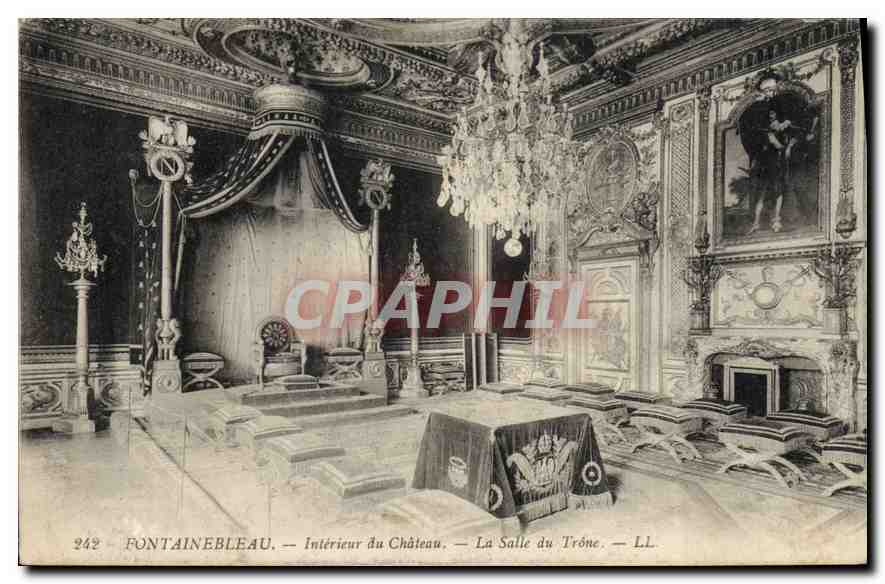 Fontainebleau — Intérieur du Château — La Salle du Trône — LL. n° 242