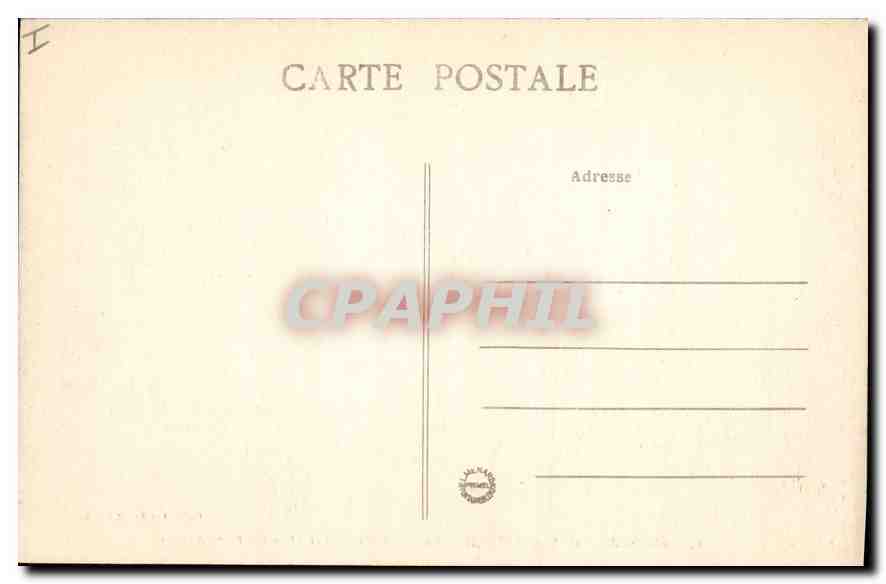 Palais de Fontainebleau — La Grille d'Honneur et la Cour des Adieux — Collection Artistique L. M. — Reverso