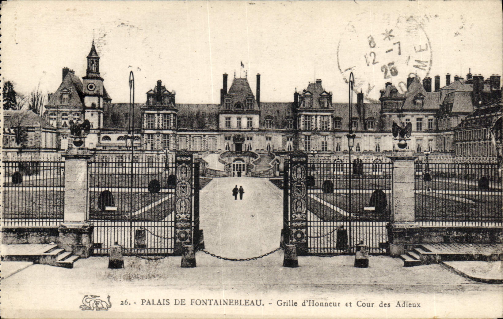 Palazzo di Fontainebleau — Griglia d'Onore e Corte degli Addii — n°26