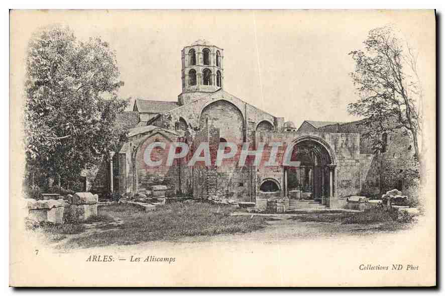 Arles — Les Aliscamps — Collections ND Phot