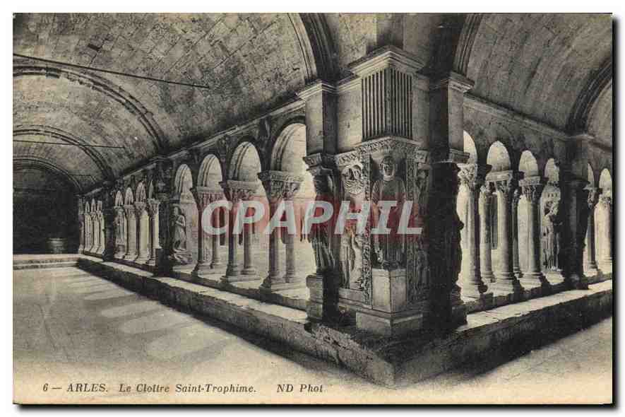 CPA Arles Le Cloitre Saint Trophime 