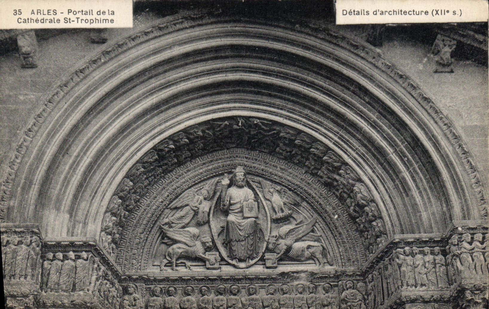 Arles - Portail de la Cathédrale St-Trophime — Détails d'architecture (XIIe s.) — série 35