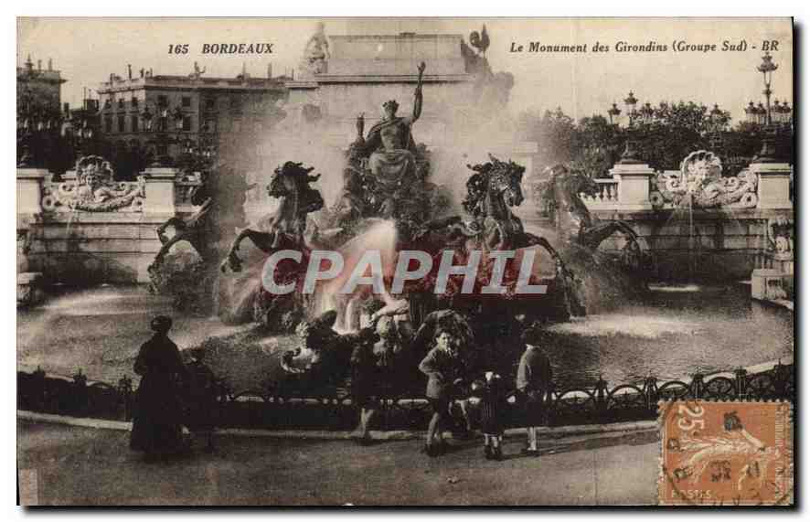 CPA Bordeaux Le Monument des Girondins Groupe Sud 