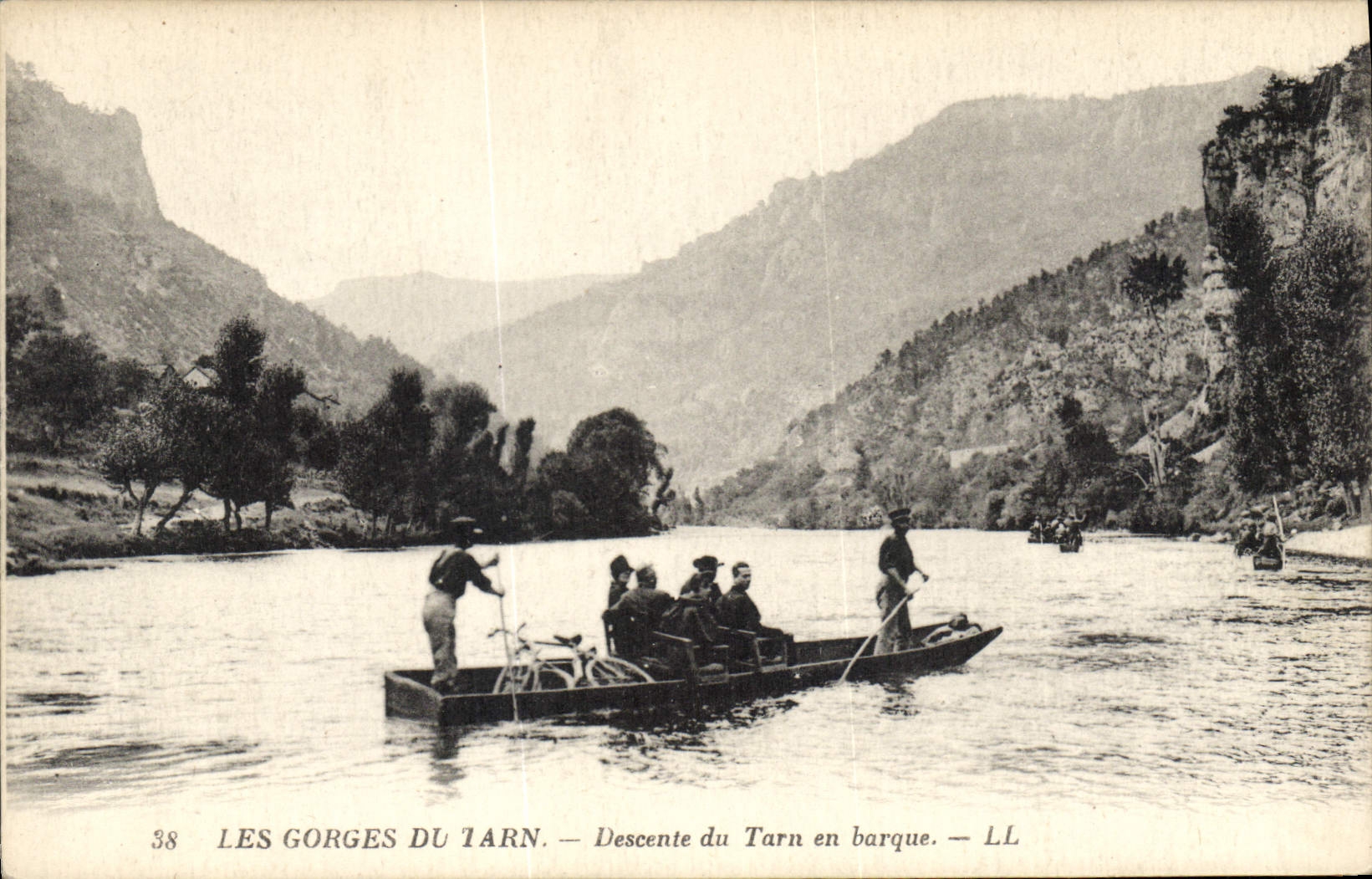 Les Gorges du Tarn — Descente du Tarn en barque — LL