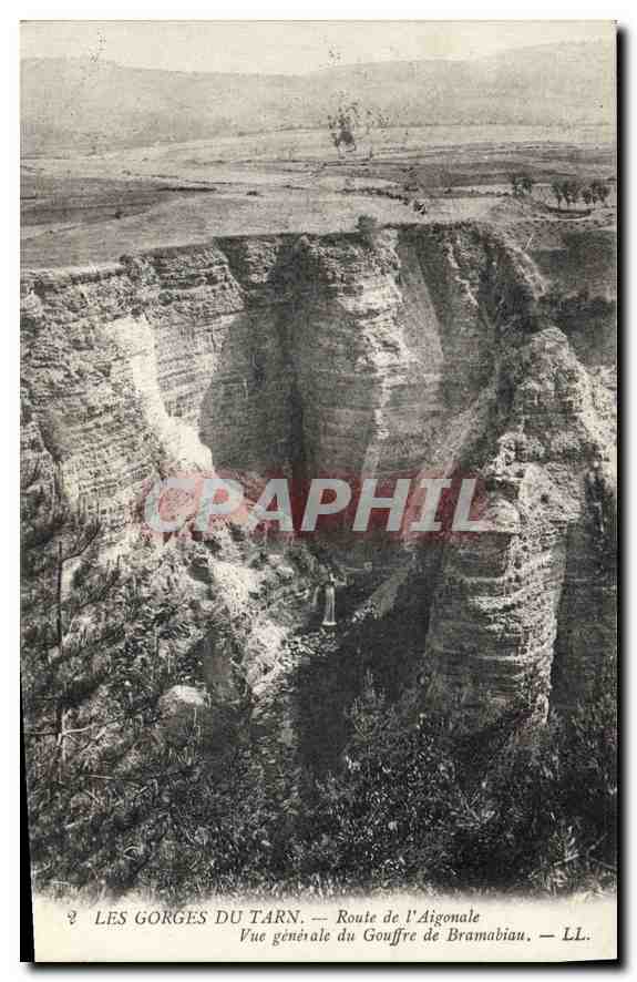 CPA Les Gorges du Tarn Route de l'Aigonale Vue generale du Gouffre de Bramabiau 