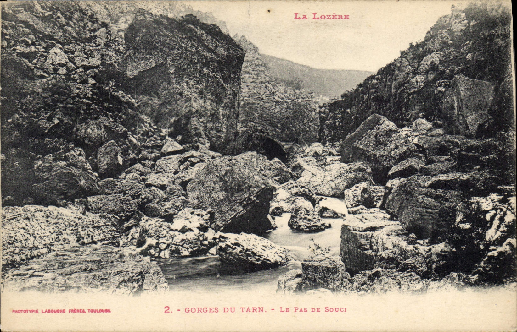 CPA La Lozere Gorges du Tarn Le Pas de Souci 