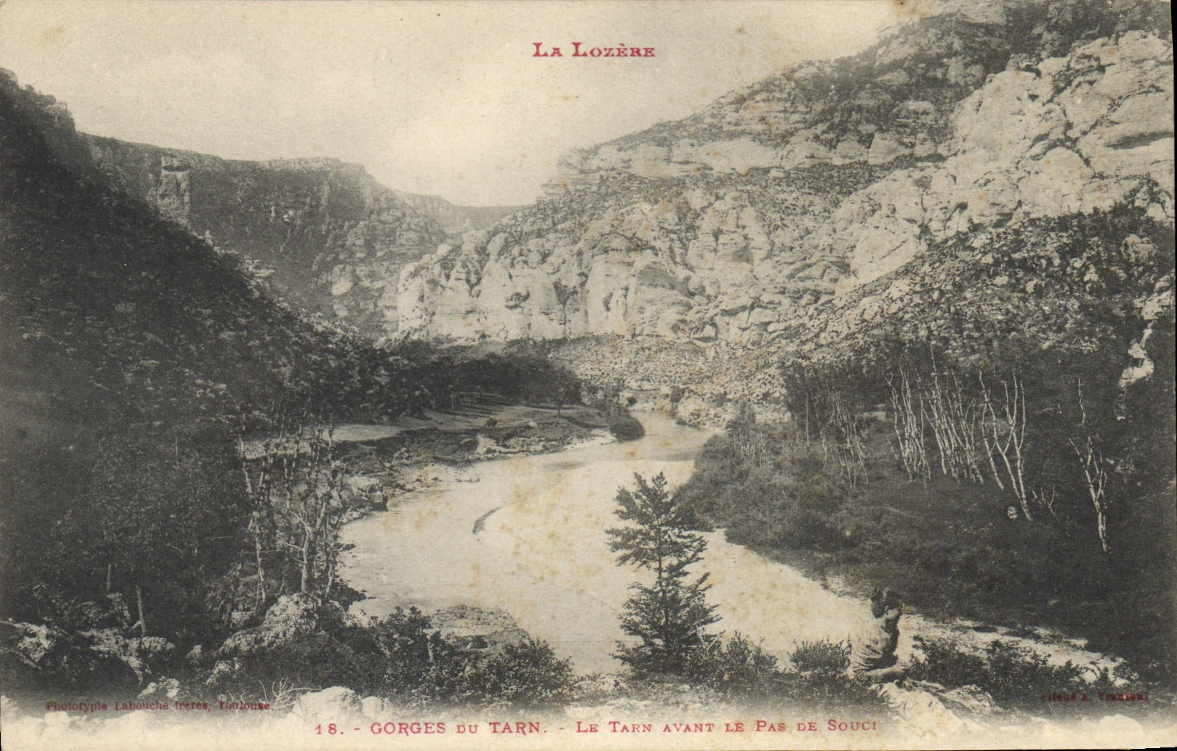 CPA La Lozere Gorges du Tarn Le Tarn avant le Pas de Souci 