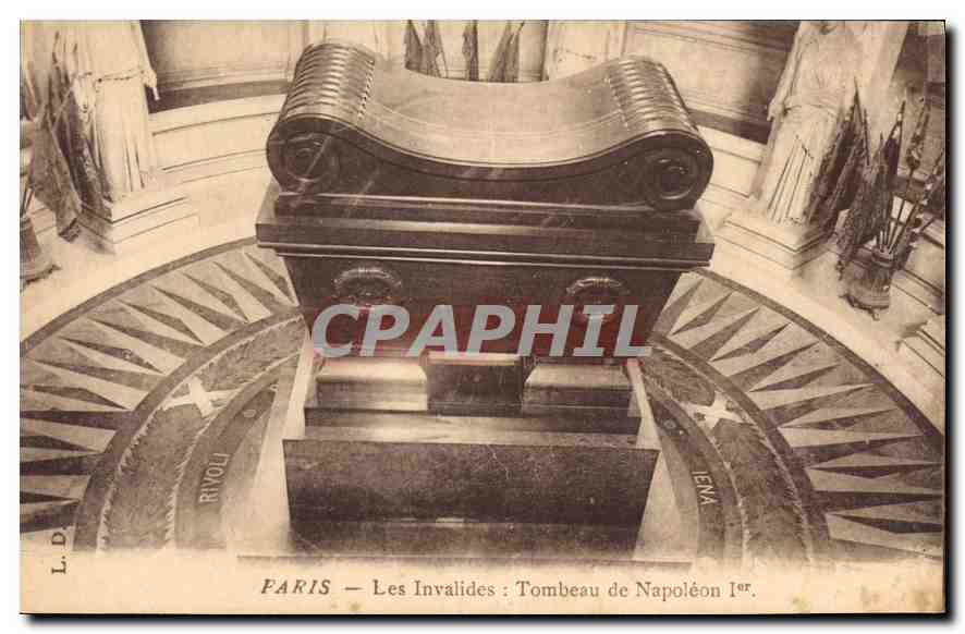 CPA Paris Les Invalides Tombeau de Napoleon 1er