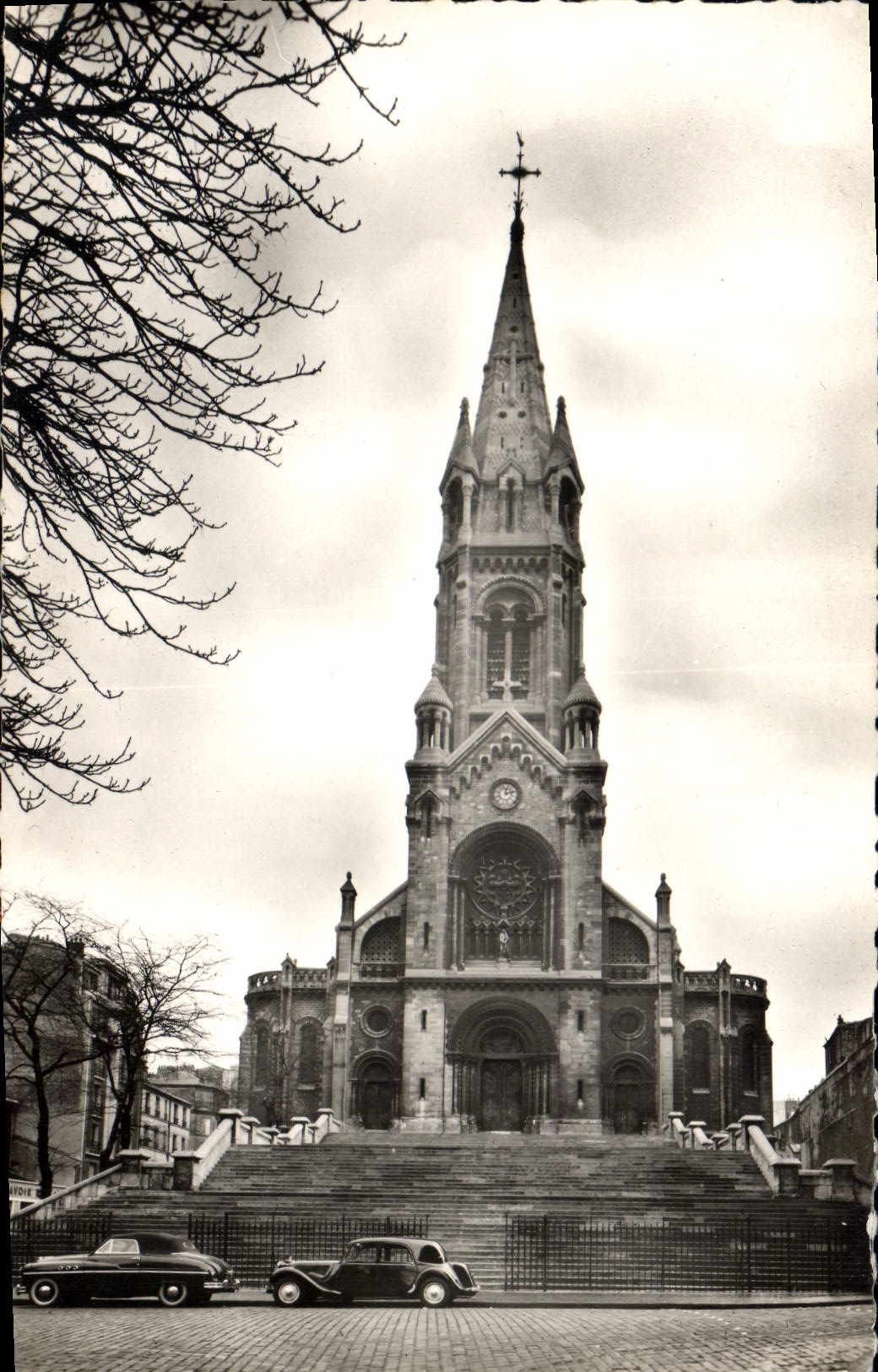 CPA Paris Menilmontant Notre Dame de la Croix 