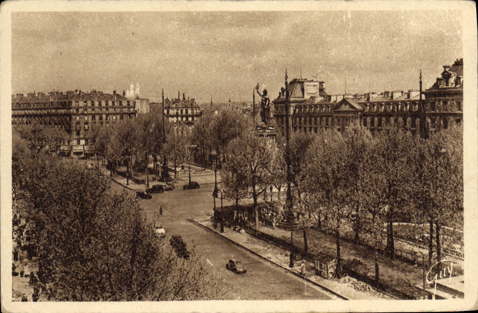 CPA Paris et ses Merveilles La Place de la Republique 1854 1862 Au fond La Basilique du Sacre Coeur 