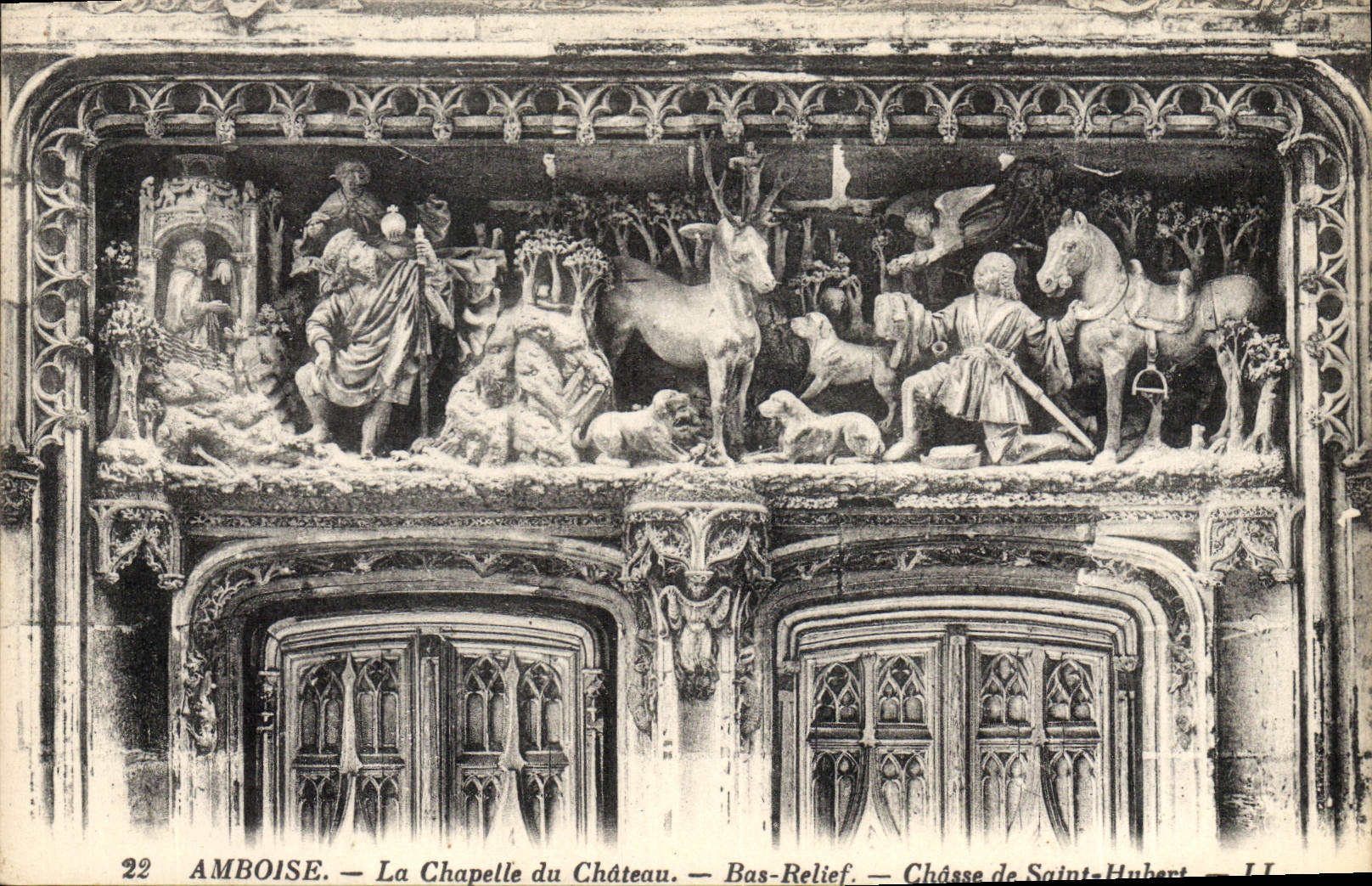 CPA Amboise La Chapelle du Chateau Bas Relief Chasse de Saint Hubert 