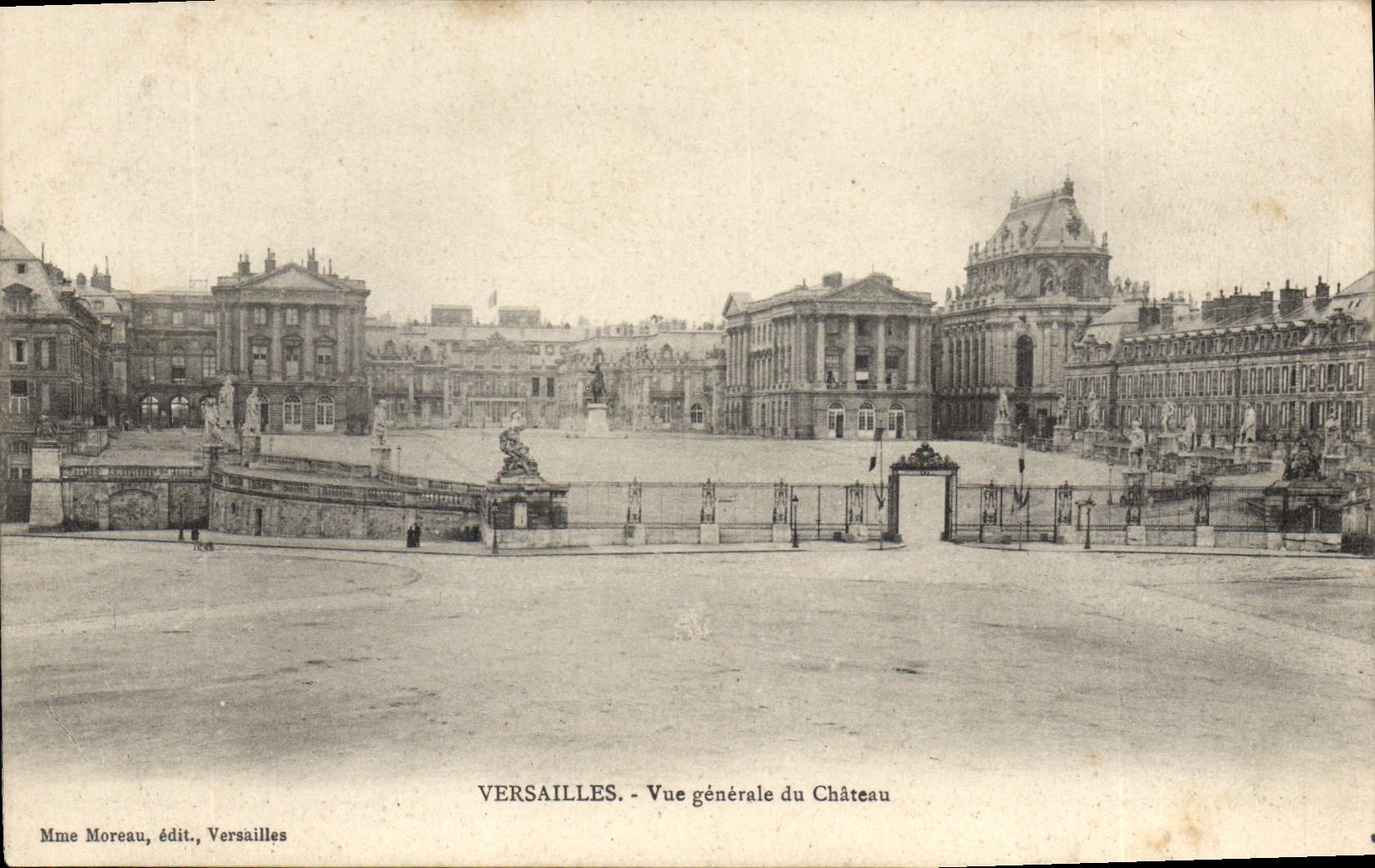 CPA Versailles Vue generale du Chateau 