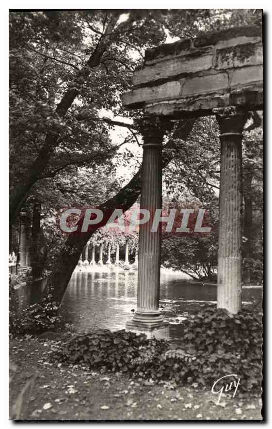CPA Paris et ses Merveilles Le parc Monceau La Noumachie 1778 
