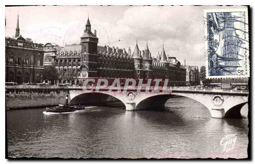 CPA Paris et ses Merveilles La Seine le pont au Change et le palais de Justice Conciergerie 