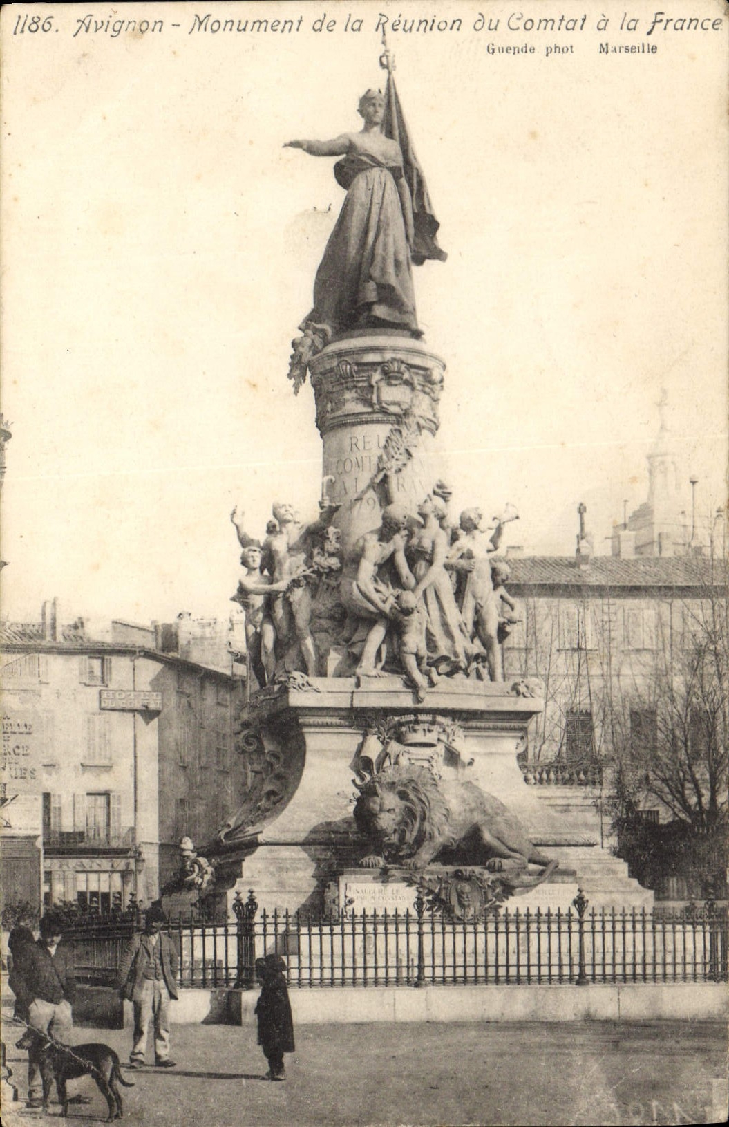 Avignon - Monument de la Réunion du Comtat à la France — Guende phot Marseille