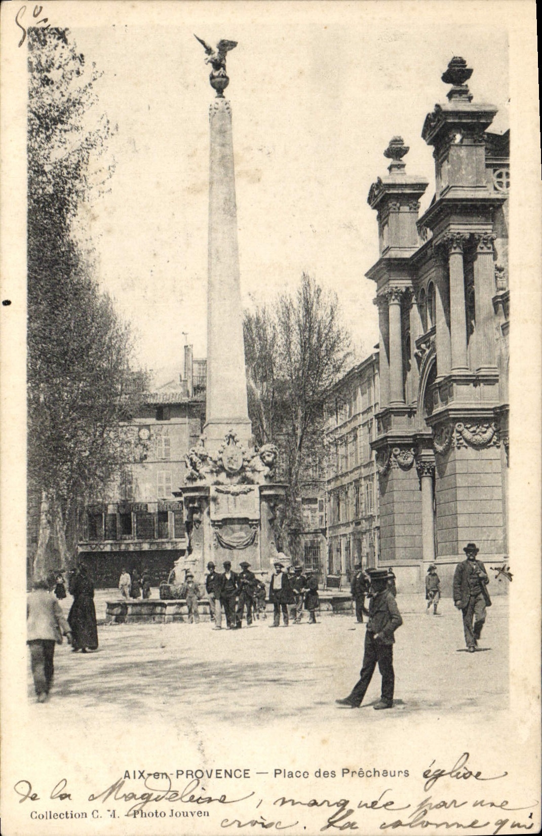 Aix-en-Provence — Place des Prêcheurs — La colonne de la Magdeleine, église et bâtiments