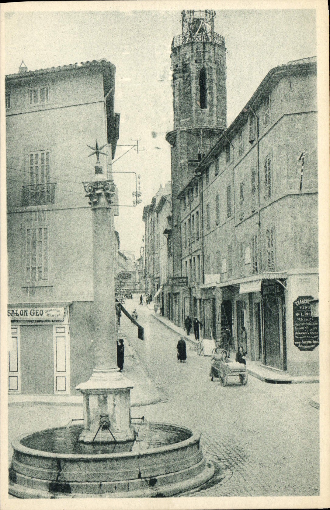 Aix-en-Provence — Fontaine et Tour des Augustins — J. Gouillard & Cie, Aix-en-Provence