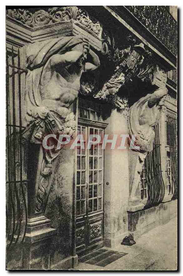 CPA Aix en Provence Cariatides de JC Rambot Pavillon de Vendome 