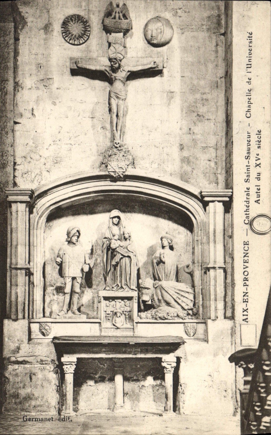 CPA Aix en Provence Cathedrale Saint Sauveur Chapelle de l'Universite Autel du XV siecle 