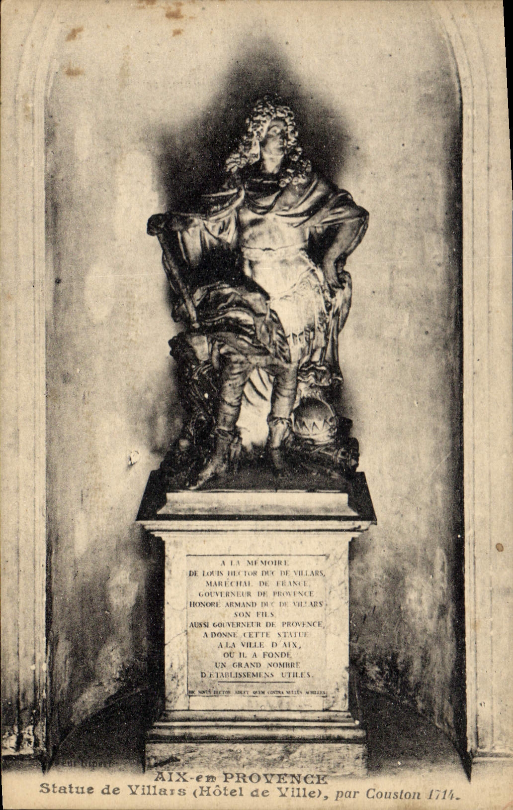 Statue de Villars (Hôtel de Ville), Aix-en-Provence — par Couston 1714