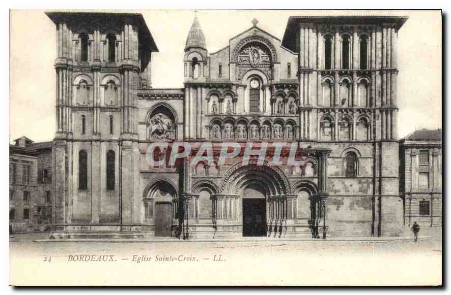 CPA Bordeaux Eglise Sainte Croix 