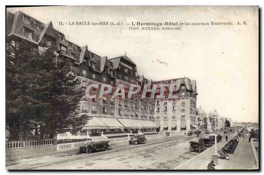 CPA La Baule sur Mer L L l'Hermitrage hotel et les nouveaux Boulevards 