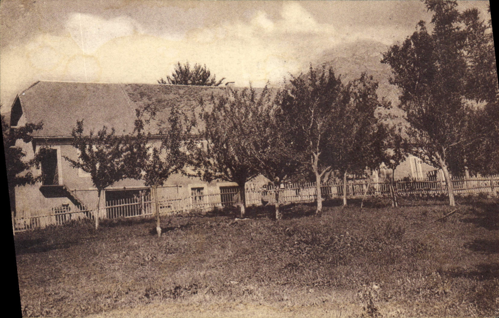 Les Payas-en-Champsaure — Café du Lac — éditeur non visible
