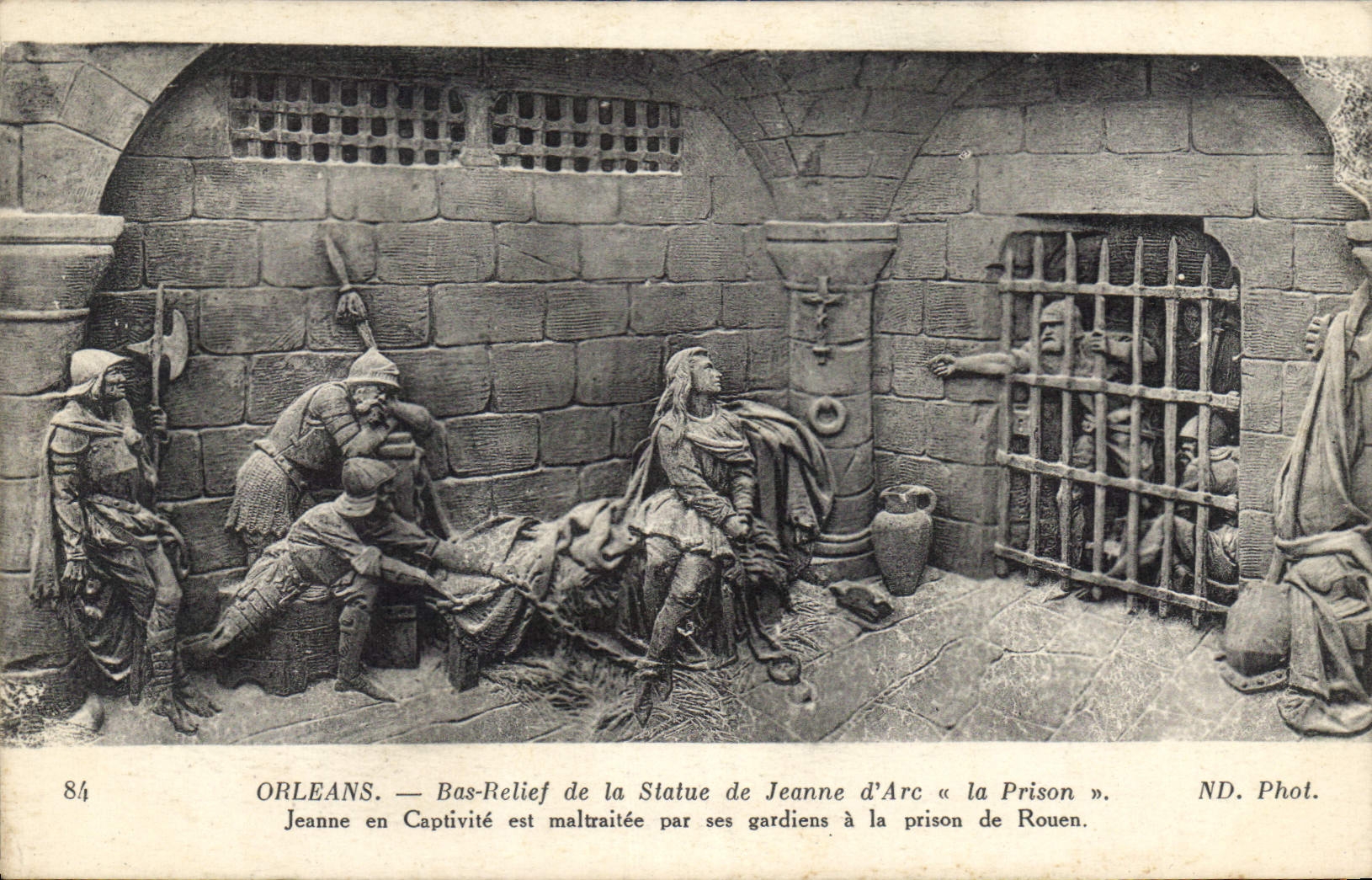 Orléans — Bas-relief de la statue de Jeanne d'Arc « la Prison » — ND. Phot.