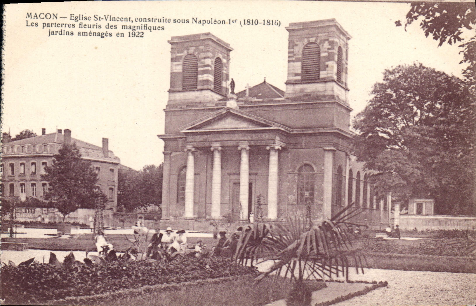 CPA Macon Eglise St Vincent construite sous Napoleon I 