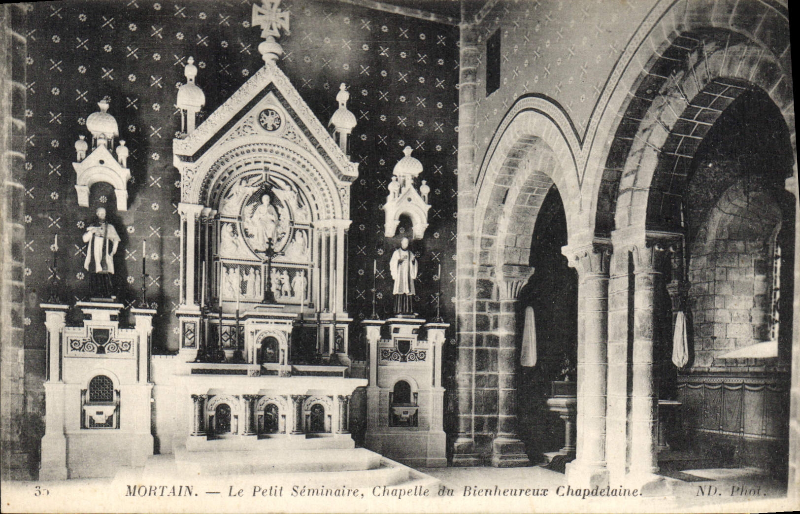 CPA Mortain Le Petit Seminaire Chapelle du Bienhcureux Chapdelaine 