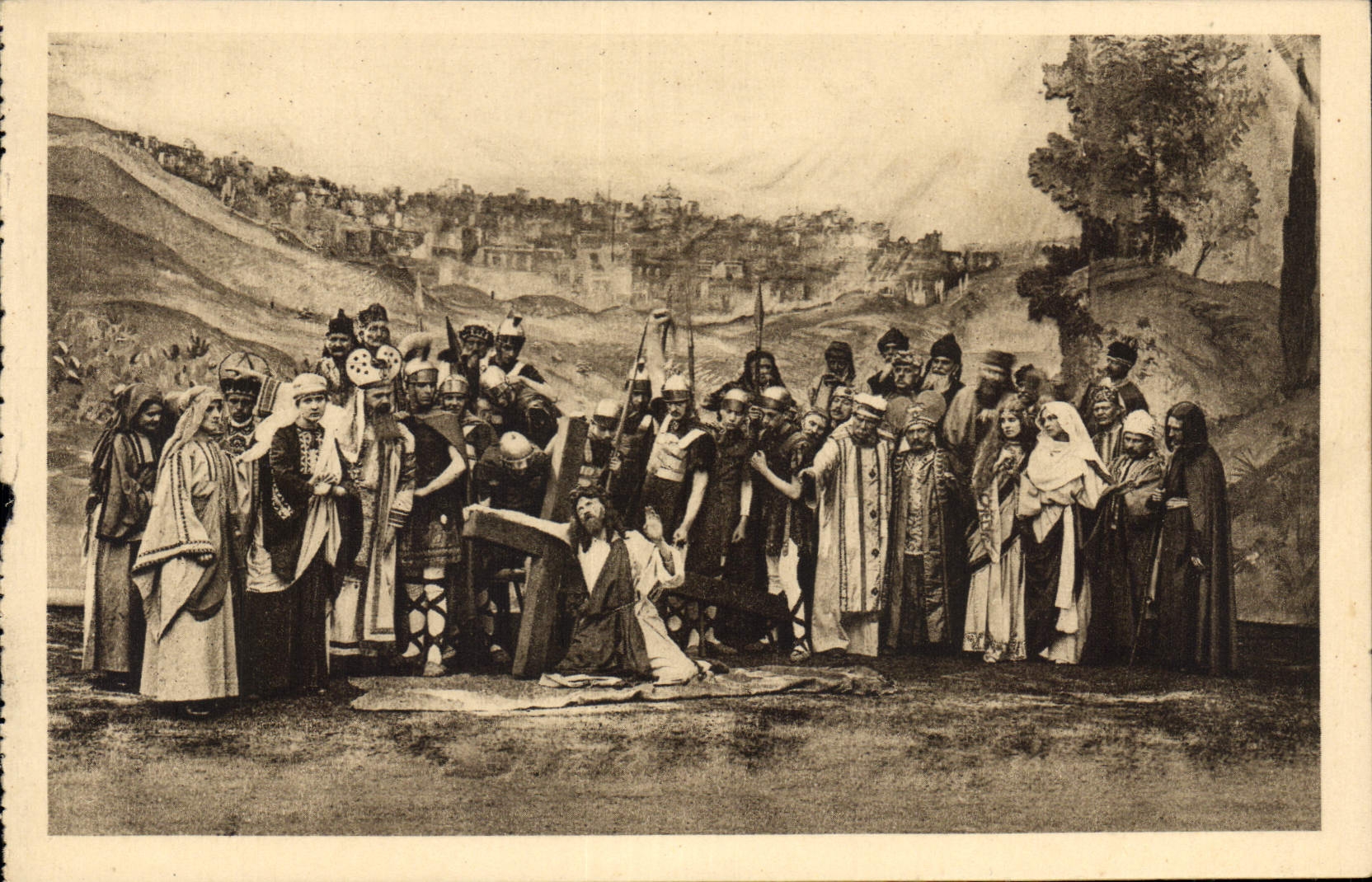 Die Passion in Nancy — Auf dem Weg des Kreuzes, Begegnung Jesu mit seiner Mutter — Heliogravure A. Hume & Cie Nancy