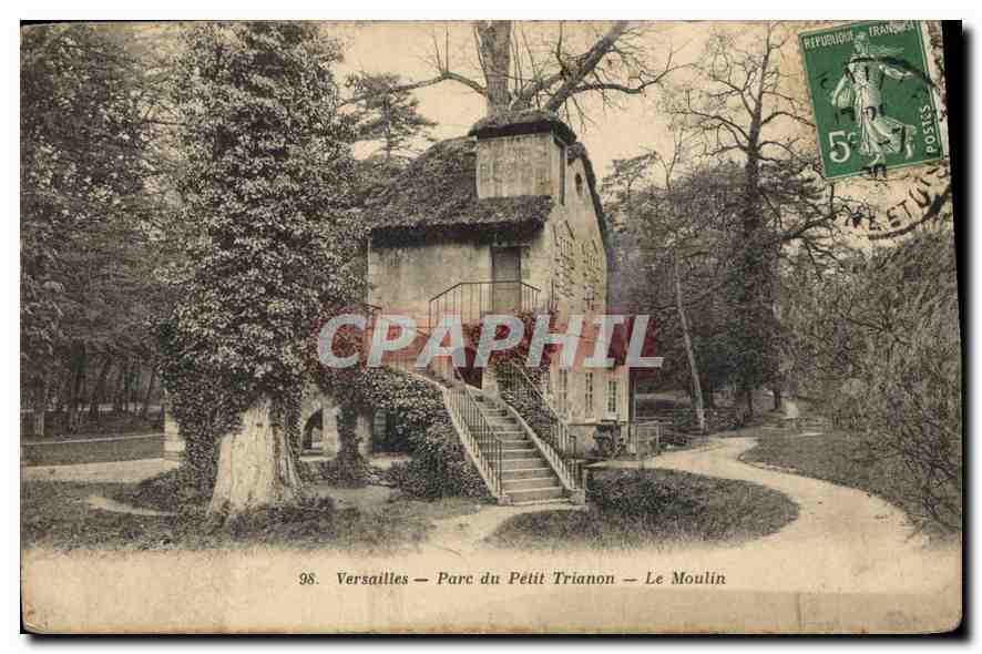 CPA Versailles Parc du Petit Trianon Le Moulin 