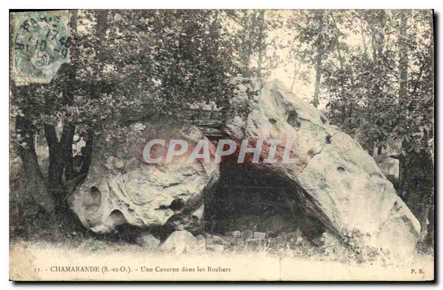 CPA Chamarande S et O Une Caverne dans les Rochers 