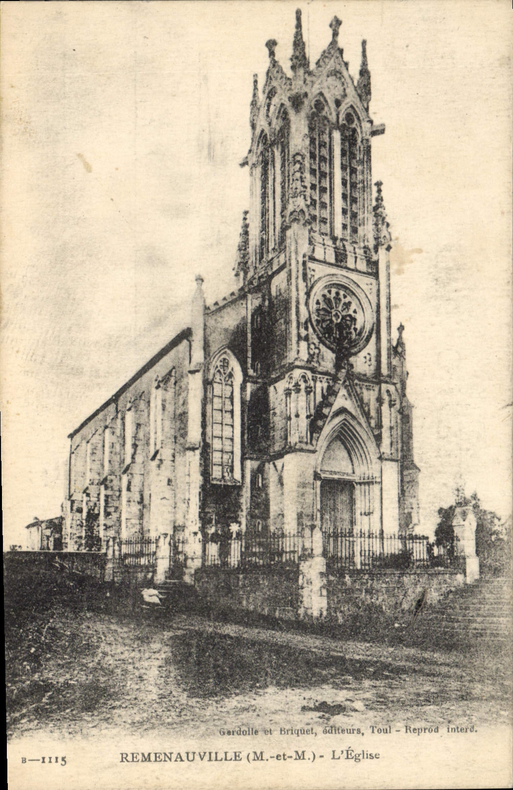 CPA Remenauville M et M L'Eglise 