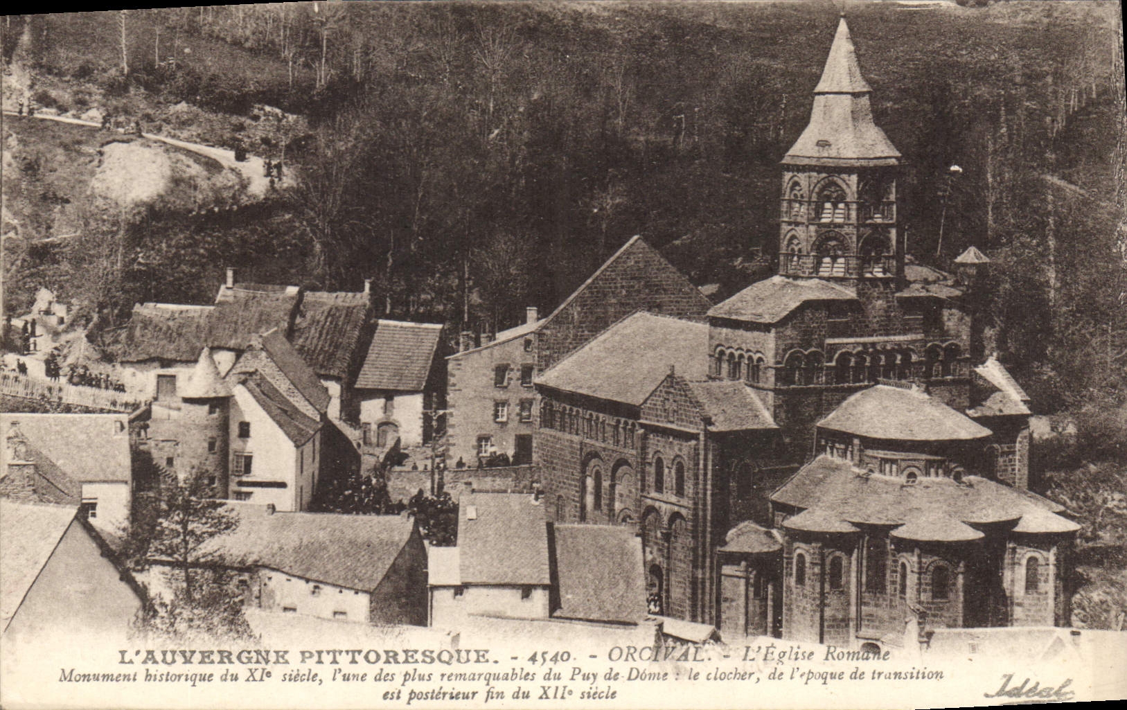 L'Auvergne pittoresque - Orcival - L'Église Romane