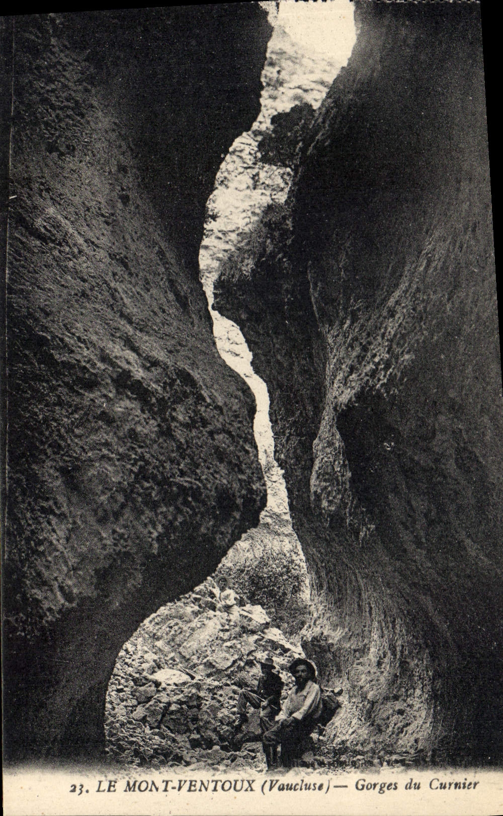 CPA Le Mont Ventoux Vaucluse Gorges du Curnier 