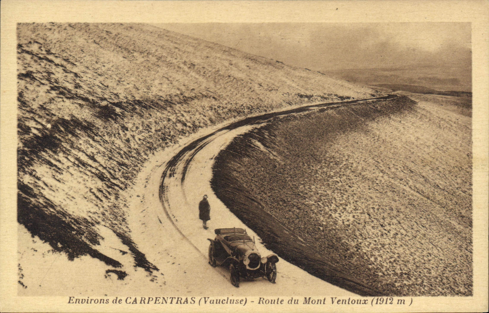 Environs de CARPENTRAS (Vaucluse) — Route du Mont Ventoux (1912 m) — éditeur non identifié