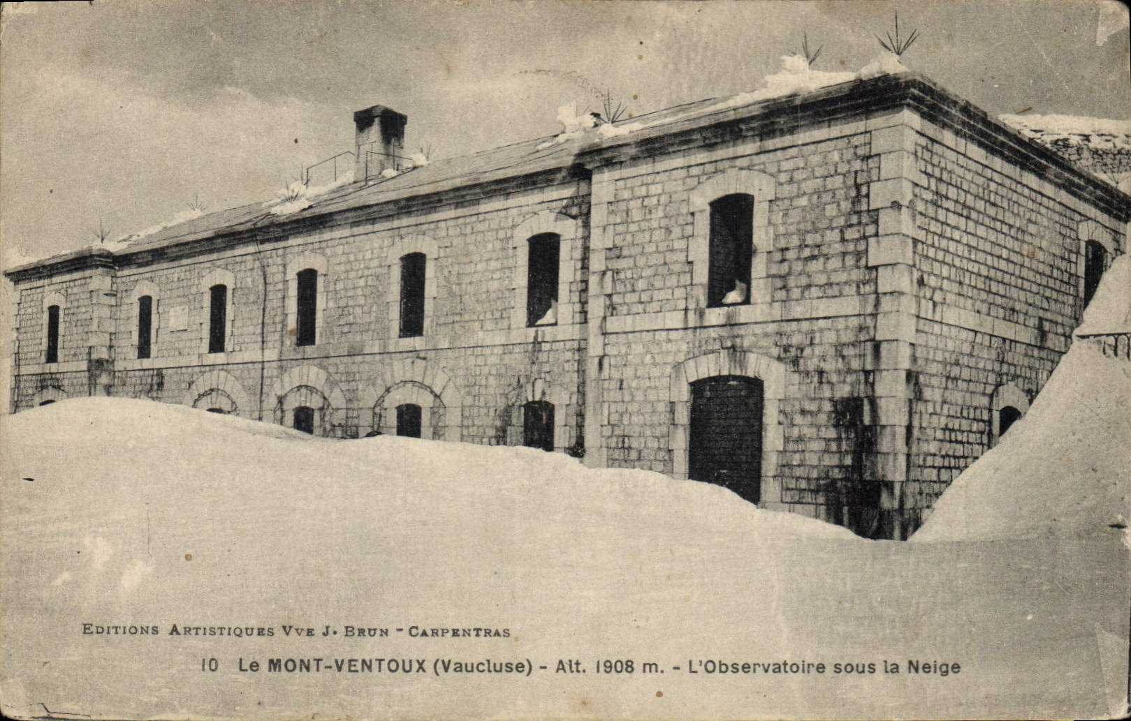 Le Mont-Ventoux (Vaucluse) — L'Observatoire sous la Neige — Éditions Artistiques Vve J. Brun - Carpentras, n°10