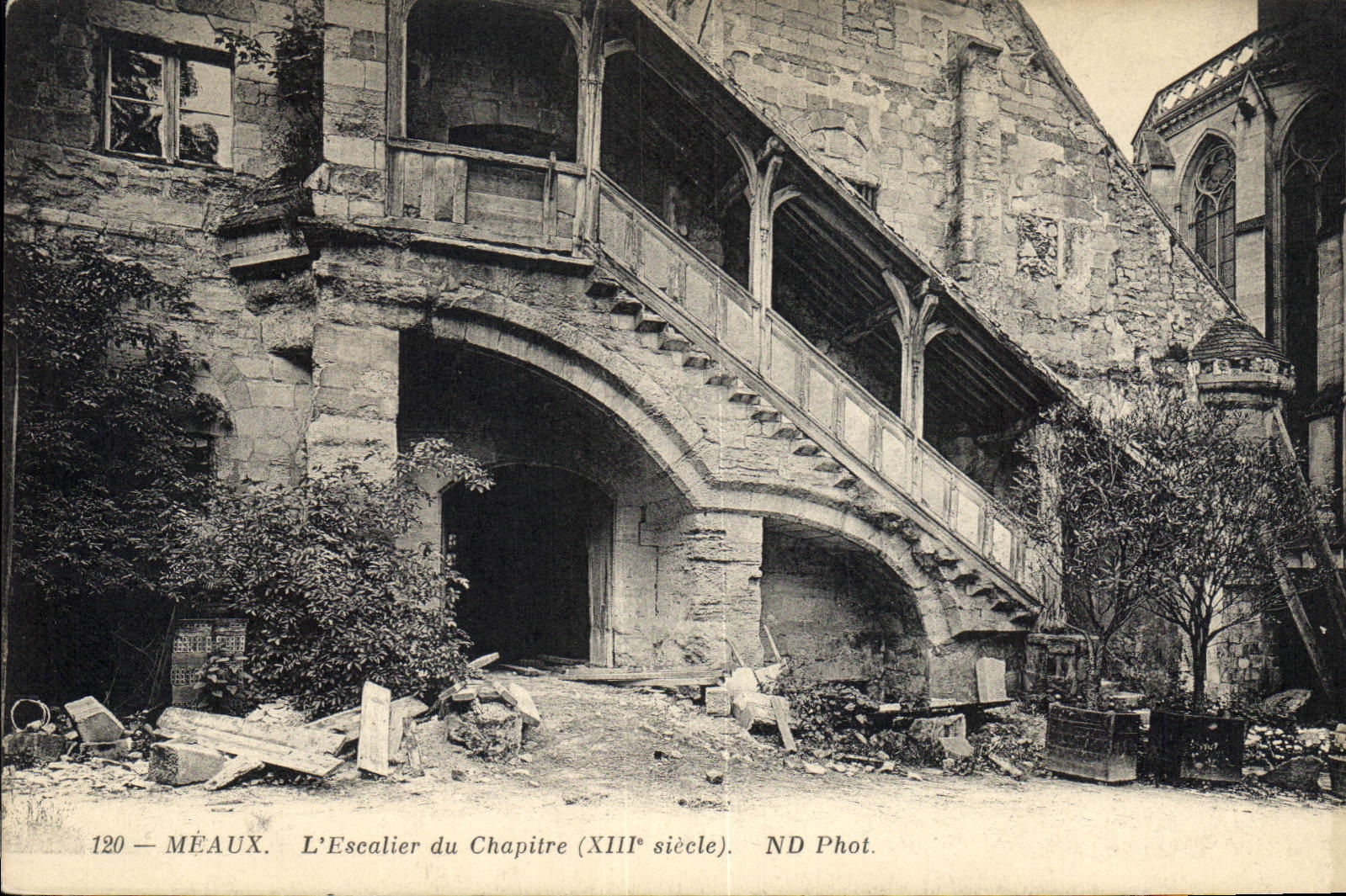 Méaux — Die Treppe des Kapitels (13. Jahrhundert) — ND Fotografie, Nr. 120